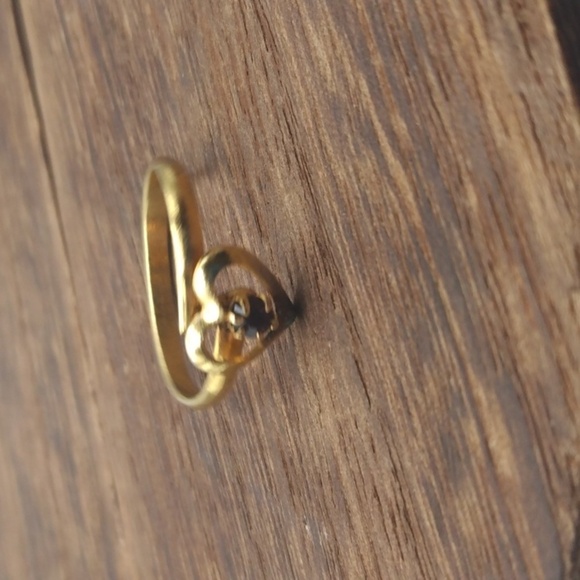 Scarlett crystal heart ring adjustable size R265 - Picture 2 of 3